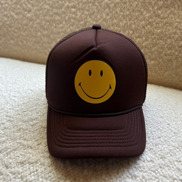 Accessories - Brown Trucker Hat with Yellow Smiley Face